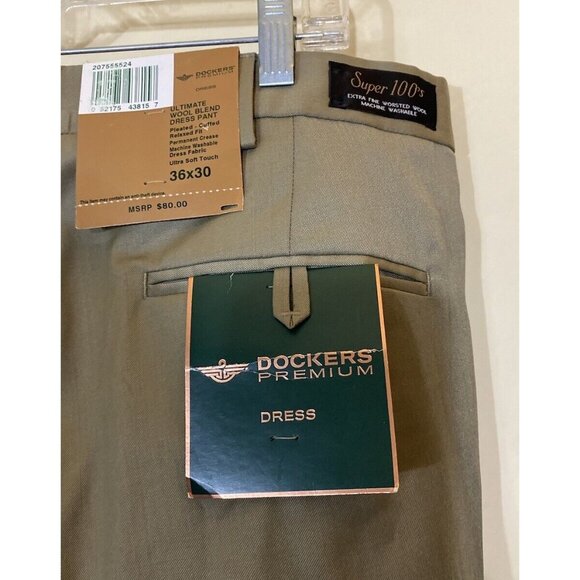 NWT Dockers Dress Pants Men's 36x30 Khaki Pleated Cuffs Blended Wool Relaxed Fit - Picture 3 of 9
